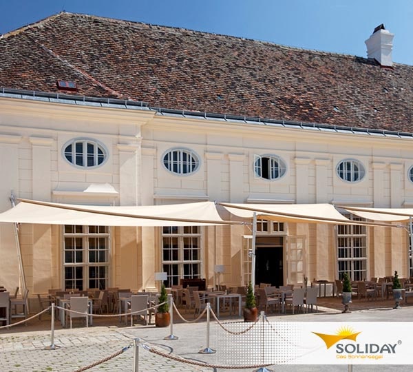 Sonnensegel für den Einsatz in der Gastronomie - Einzigartig wie Sie